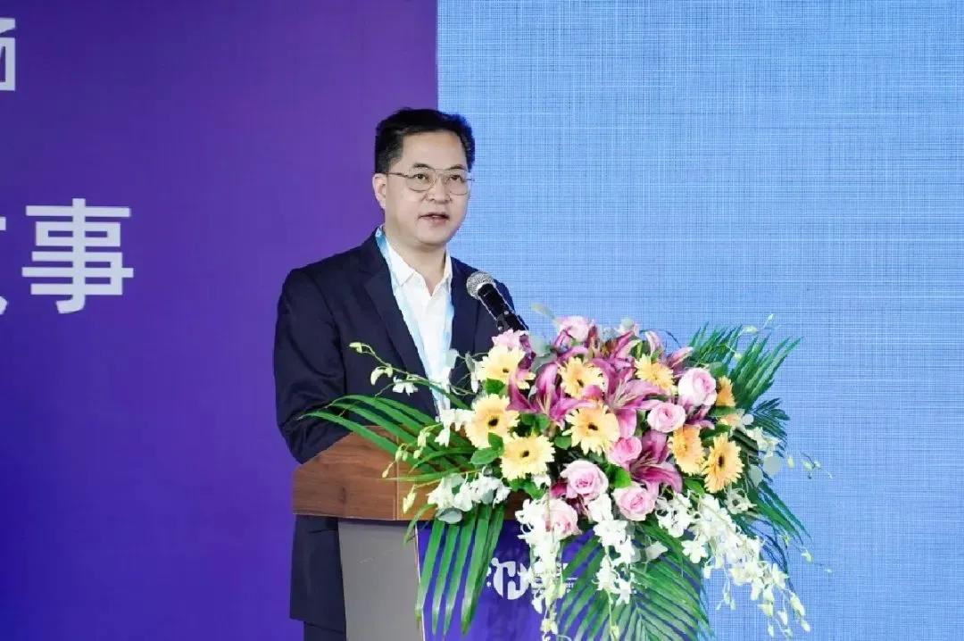佛山市南海區委常委、常務(wù)副區長(cháng)蔡漢全發(fā)表致詞
